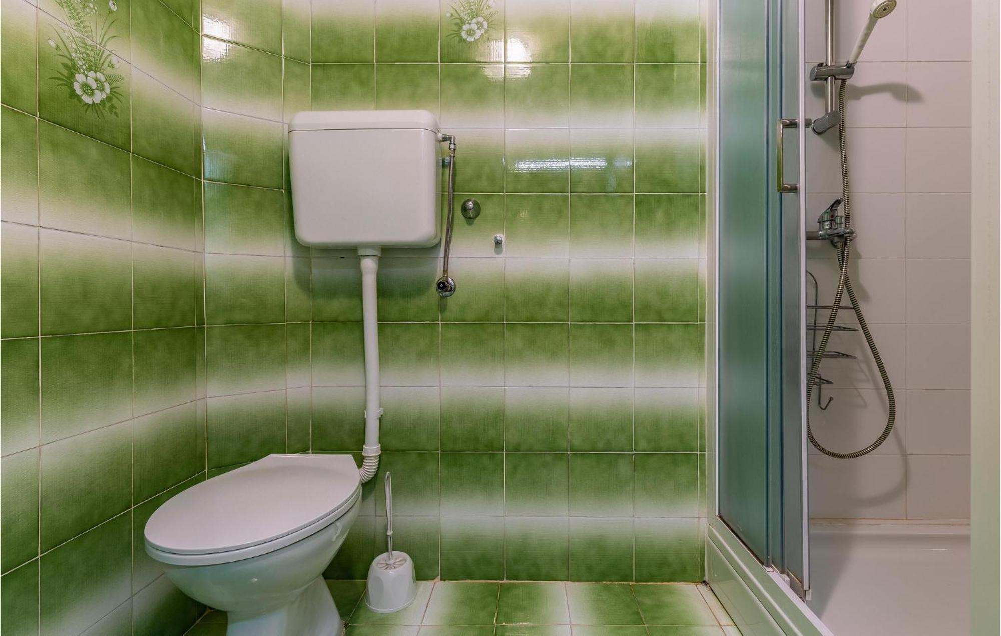 Pet Friendly Home In Pula With Jacuzzi * Pula