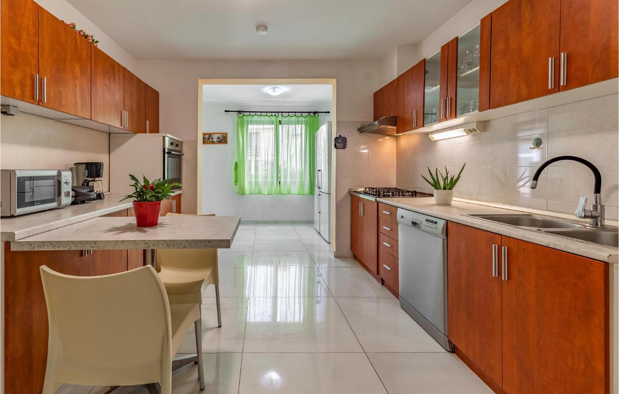 Ferienhaus Pet Friendly Home In Pula With Jacuzzi