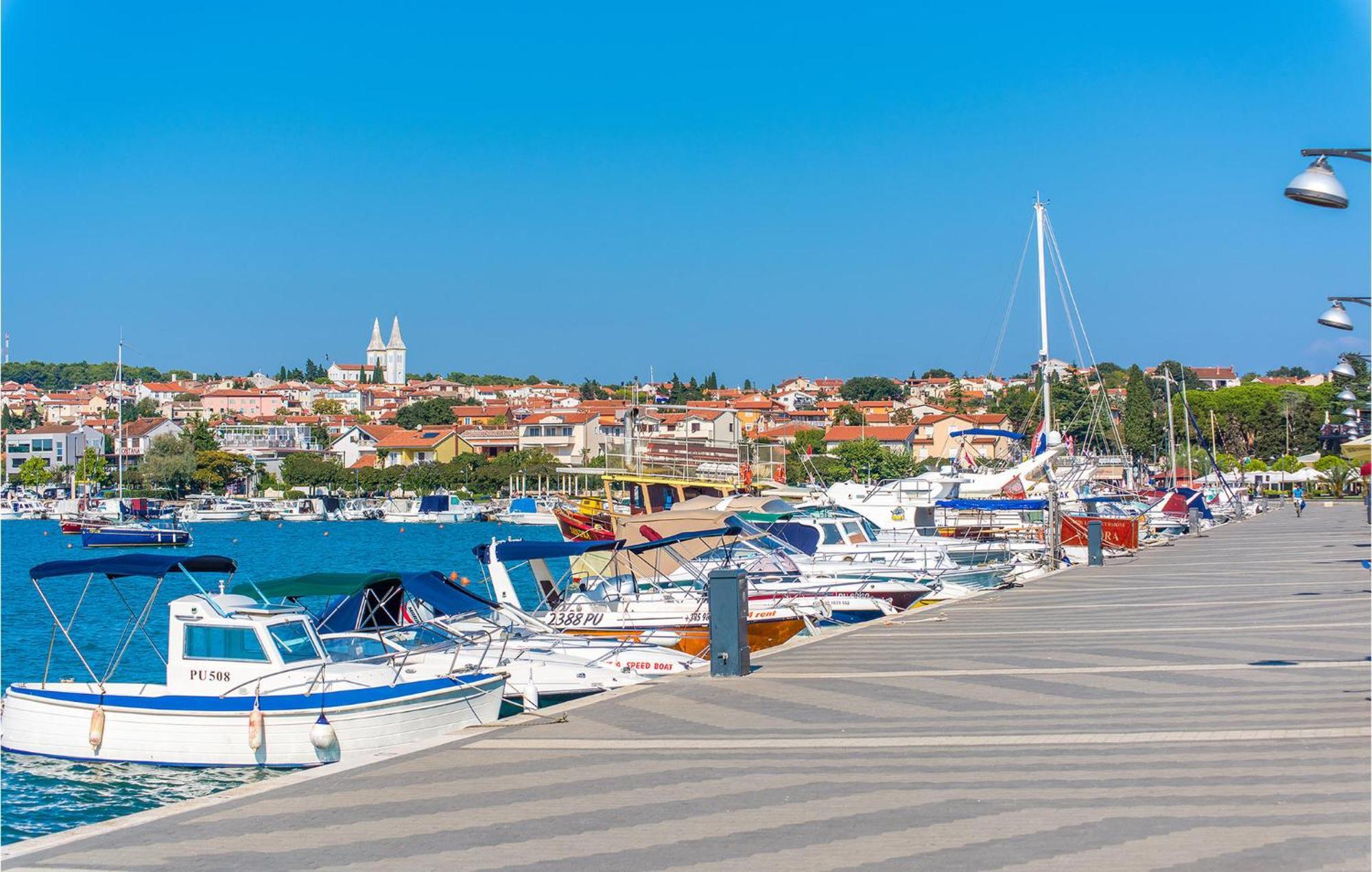 Pet Friendly Home In Pula With Jacuzzi Ferienhaus Pula