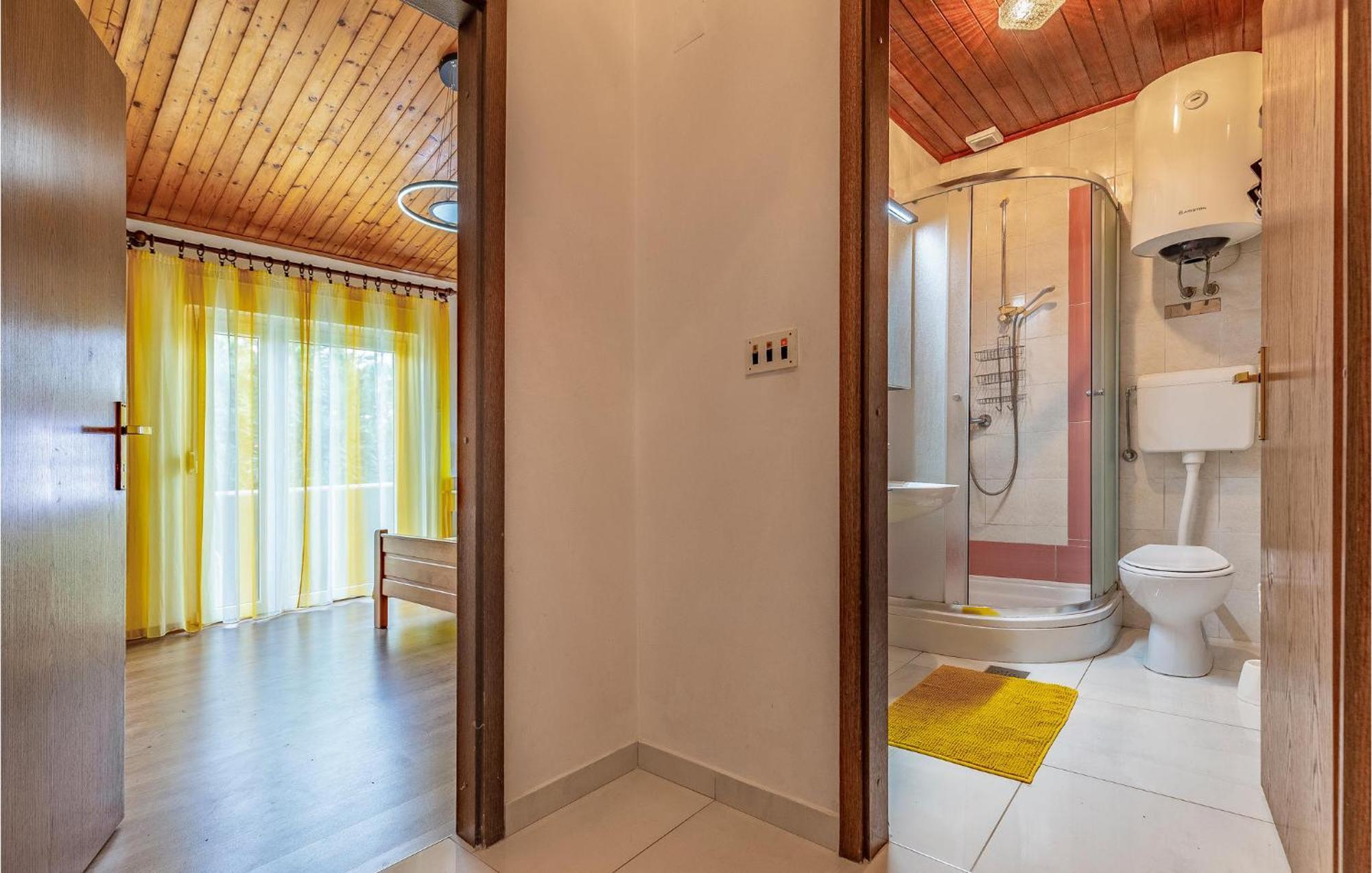 Pet Friendly Home In Pula With Jacuzzi *