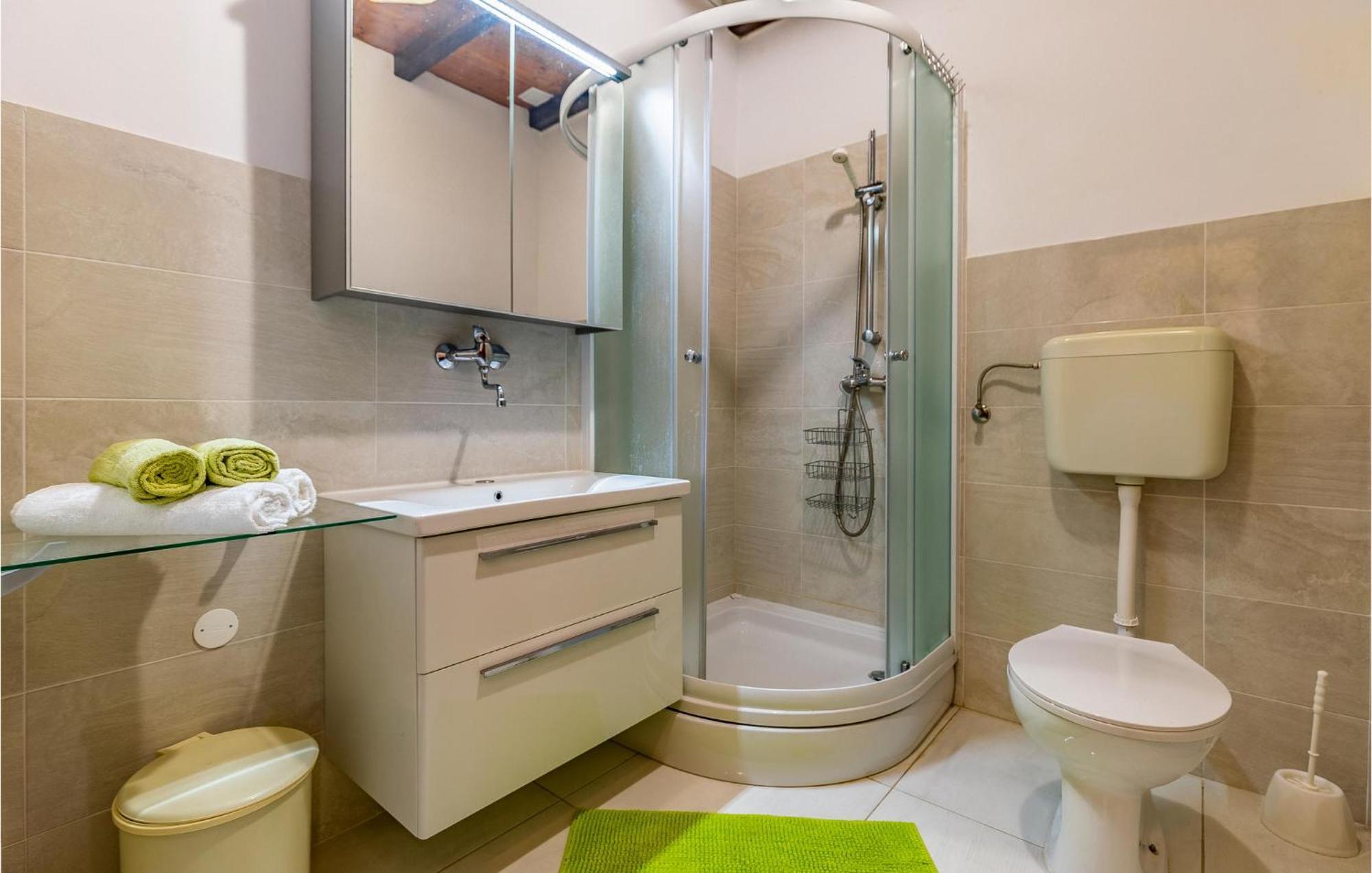 Pet Friendly Home In Pula With Jacuzzi Ferienhaus Pula