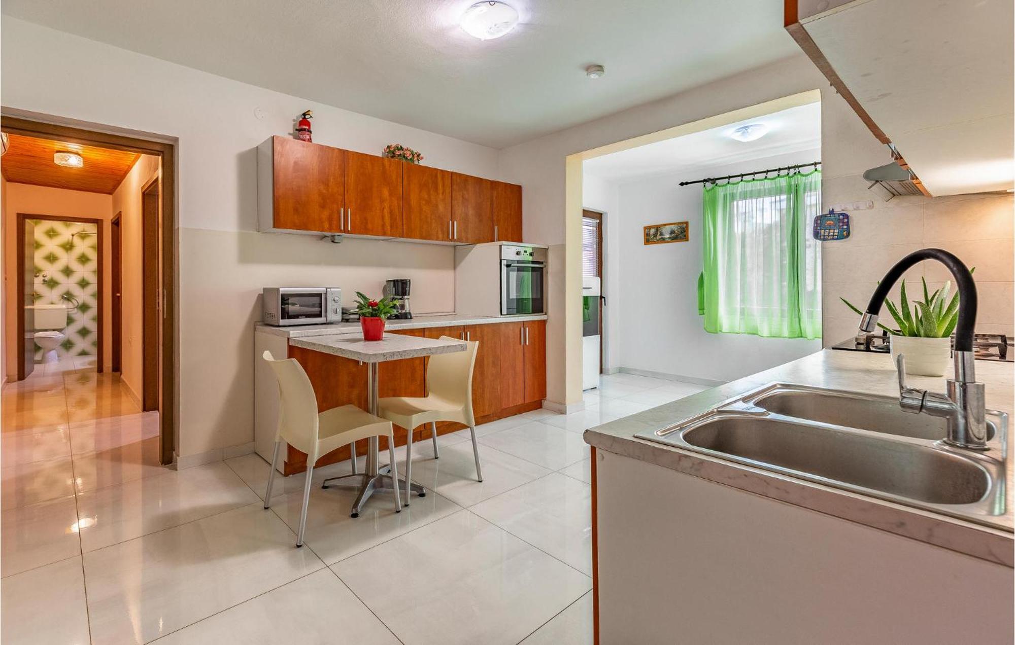 Ferienhaus Pet Friendly Home In Pula With Jacuzzi