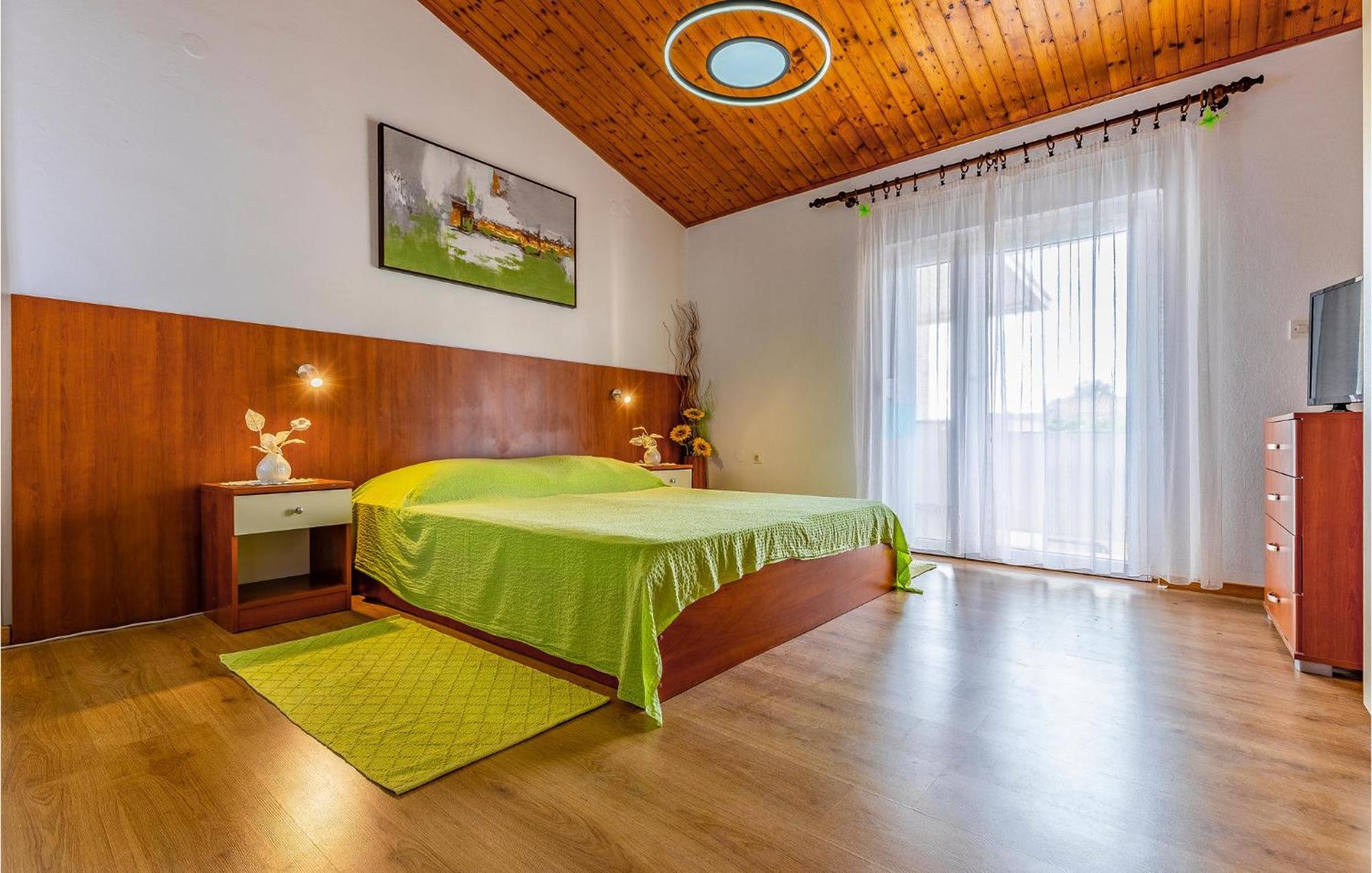 Ferienhaus Pet Friendly Home In Pula With Jacuzzi Pula